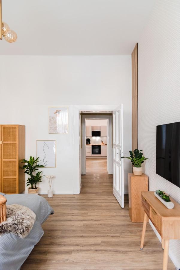 Exklusive Luxus-Unterkunft In Berlin Mitte: 2 Apartments, 130M², Designer-Mobel, Co2 Neutrale Reinigung Exteriör bild